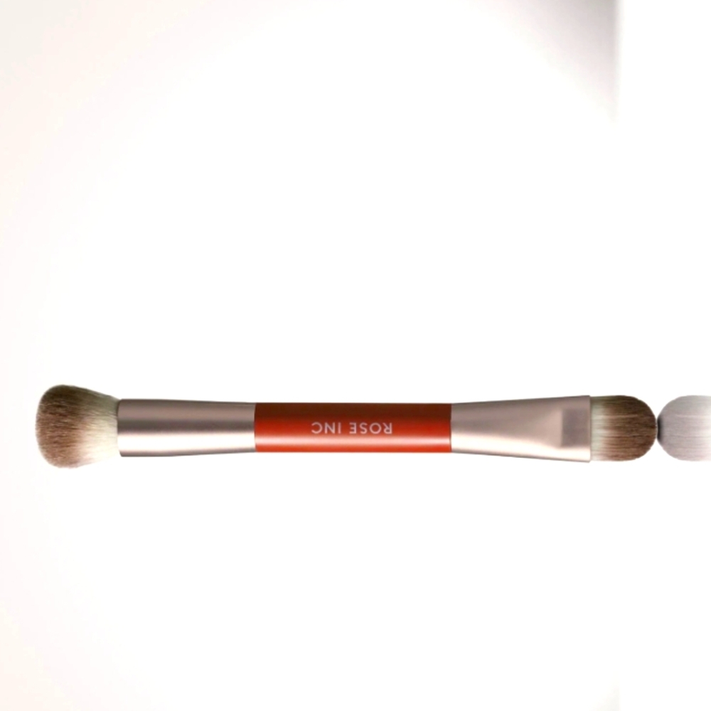 New unused, unopened Rose Inc dual ended concealer brush - Picture 2 of 2